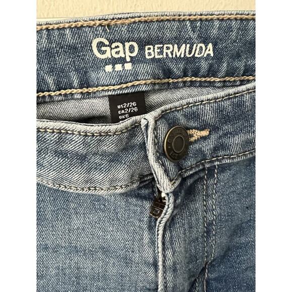 GAP Shorts Womens Size 2/26  Denim Blue Bermuda Mid Rise Stretch Casual - Picture 5 of 10